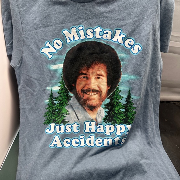 Bob Ross Graphic Tee -New - Picture 1 of 3